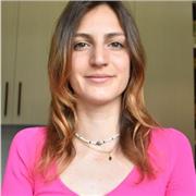 Ragazza alla pari in Irlanda impartisce lezioni di inglese